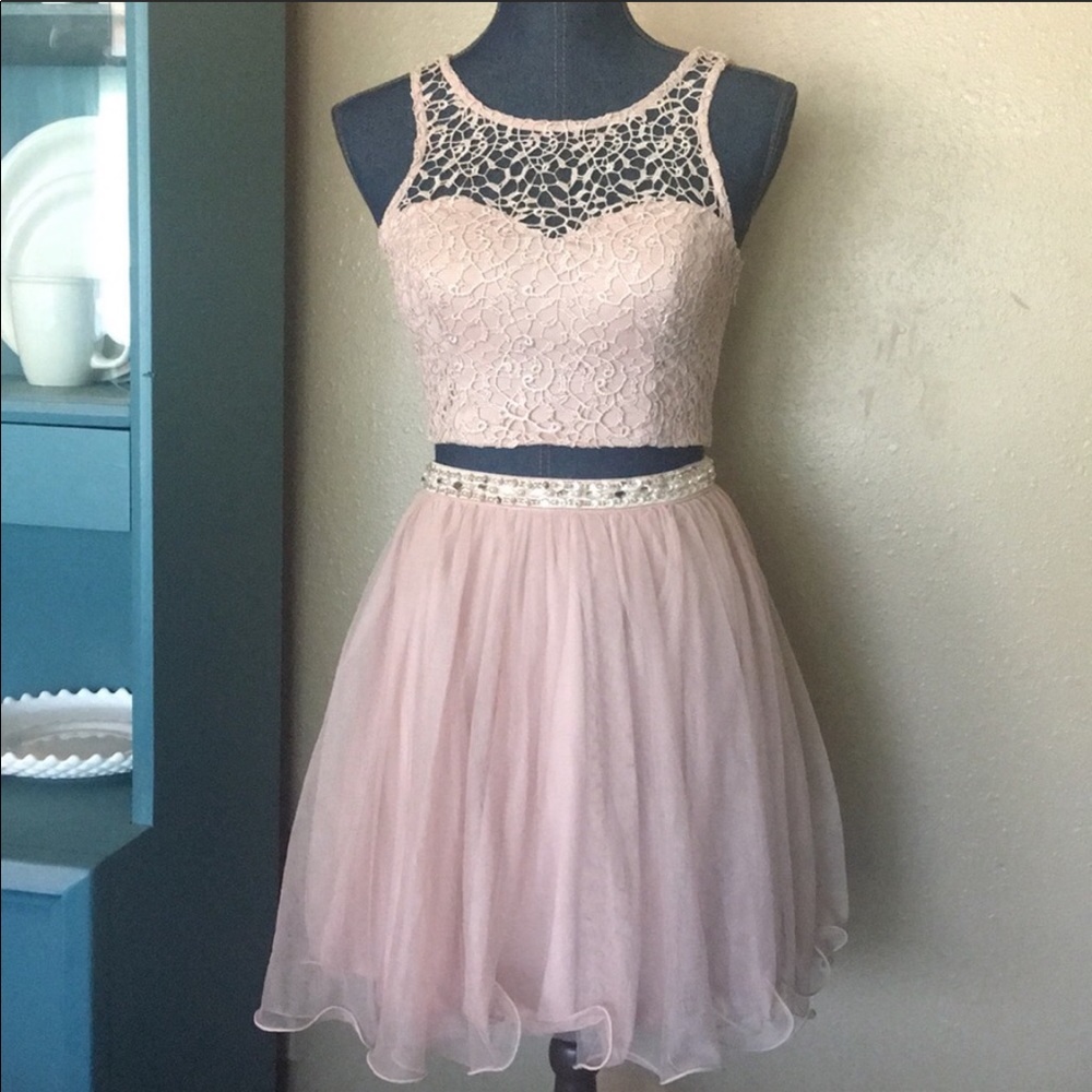 Champagne prom dress